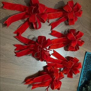 Set of Red Velvet Bows